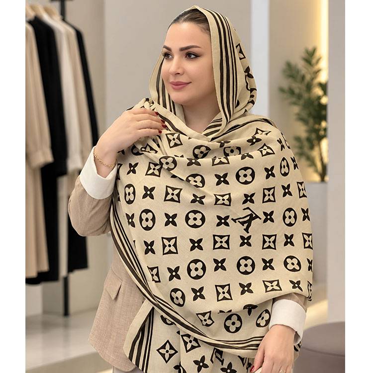 شال پاییزی طرح (LV) کرم