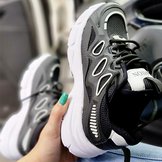 33000401-2-min