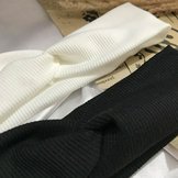398001321-02-min